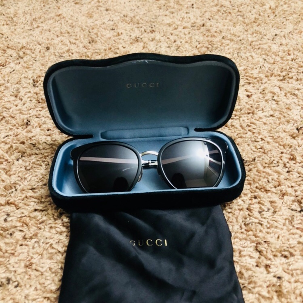 Gucci sunglasses - Picture 2 of 5